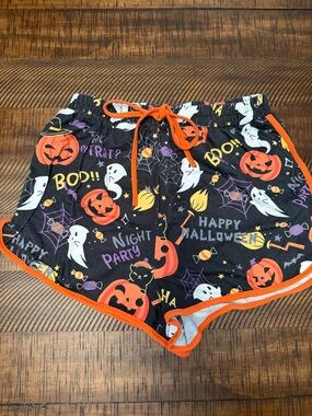 FOR THE SPOOKY BITCHES